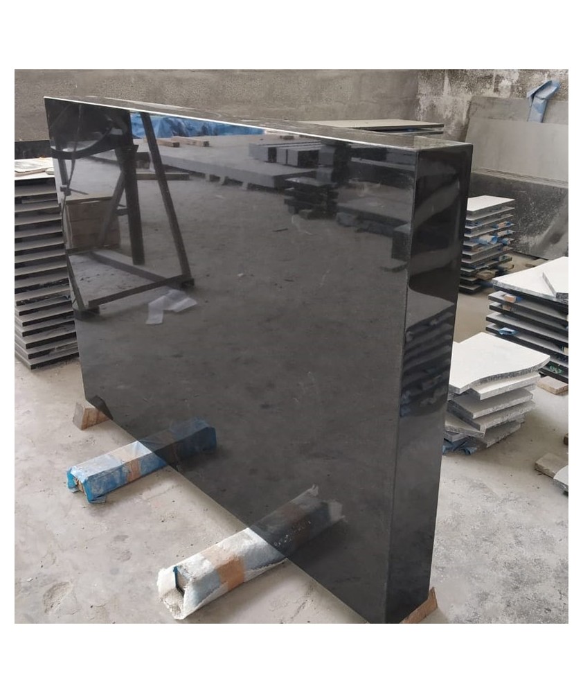 Gravsten PG SQR ( 100x140x15 cm )